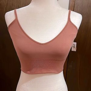 Gap Body Plunge Seamless Bralette, Cedarwood Brown, size Medium. New with tags